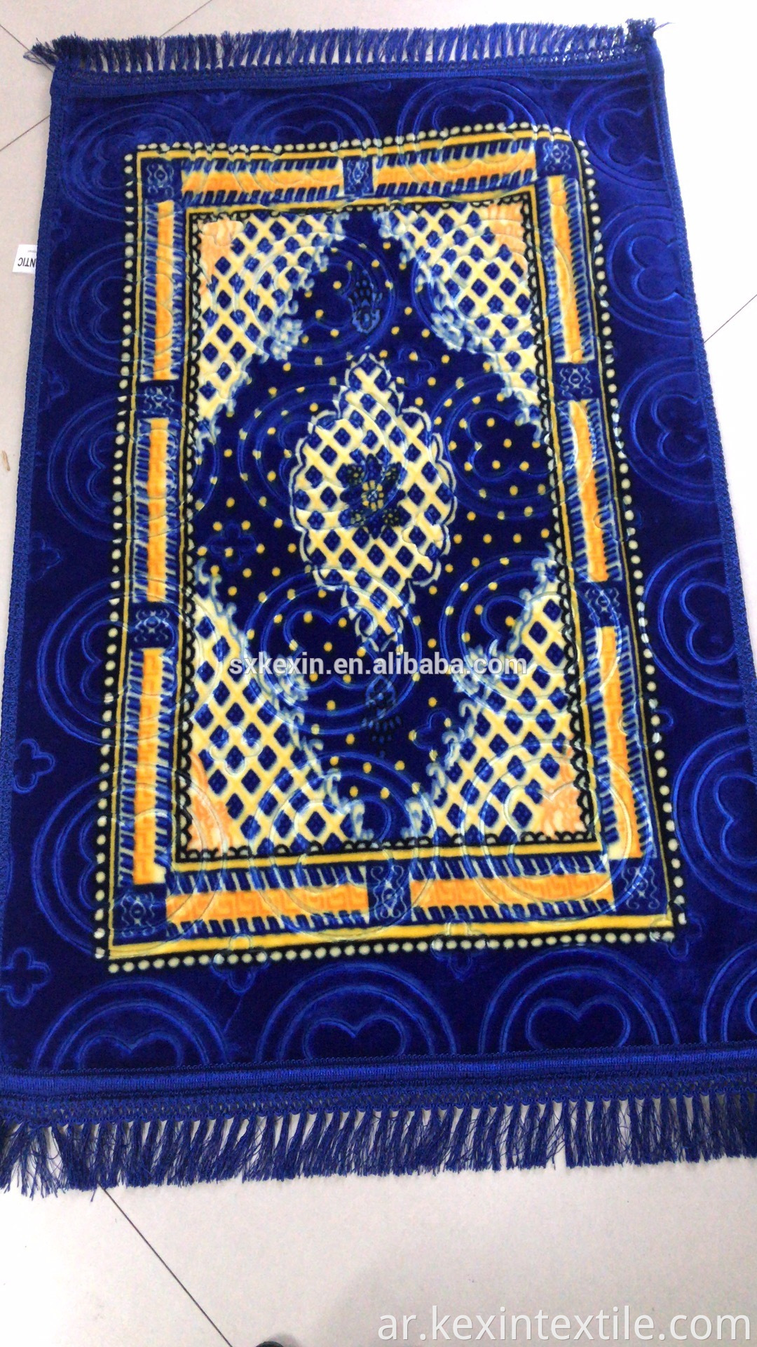 100% Polyester Printed Embossed Prayer Mat